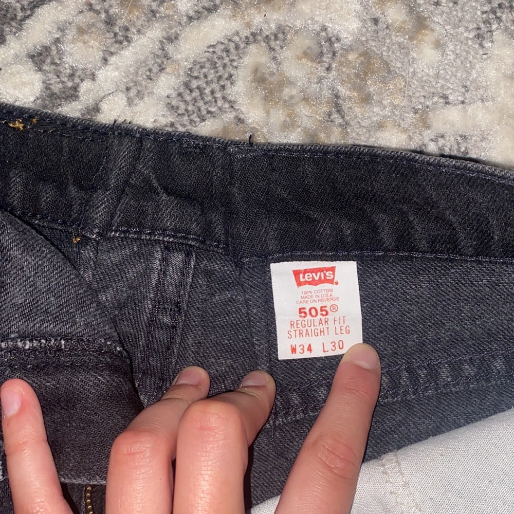 LEVIS HIGH RISE JEANS - Picture 3 of 3